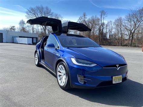 2016 Tesla X 90D Review