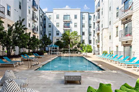 Axis West Campus Austin Ut Student Apartments Axis West Campus Austin Ut Student Apartments