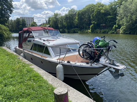 Coronet 31 Captain Boote De Coronet 31 Captain Boote De