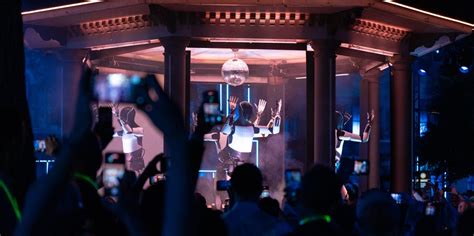 Dancing Tesla Youtube