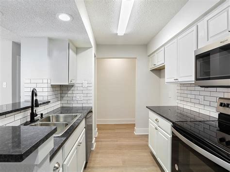 Discover Why 85% of Residents Choose Fairmont Apt for Comfort and Convenience