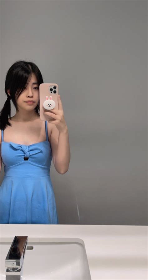 Trin Face Reveal Gamer Girl