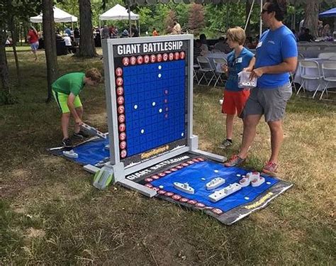 Giant Games Fun