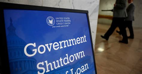 Government Shutdown Begins With Impact Expected In Massachusetts Cbs Boston