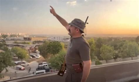 Avoid This Common Mistake When Playing Harki Sims 4