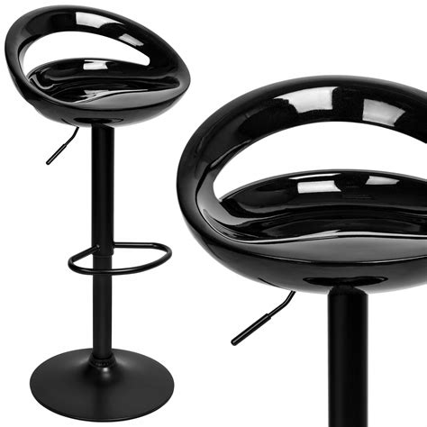 7 Essential Tips to Master Your Hoker Game