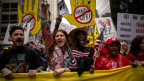 10 Powerful Images for Protest That Capture Attention and Inspire Change