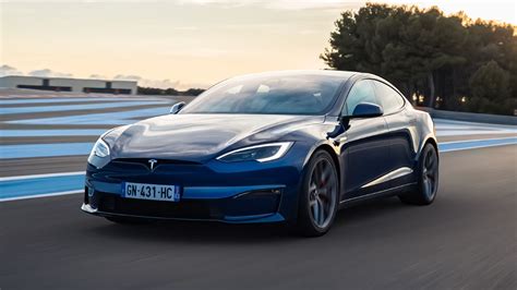 La Tesla Model S Plaid Acc L Re De 160 240 Km H En 5 Secondes