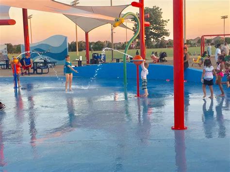Avoid These Common Mistakes When Visiting Parks with Splash Pads