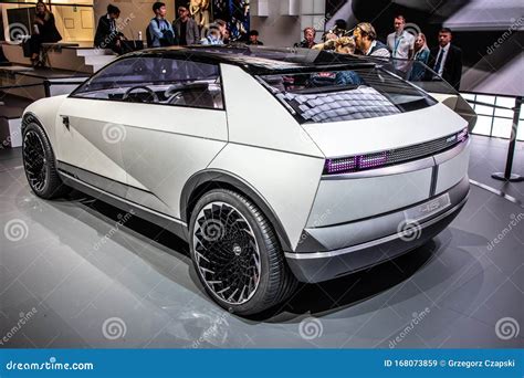Prototype Car Hyundai 45 Ev Electric Suv Concept Car With Retro