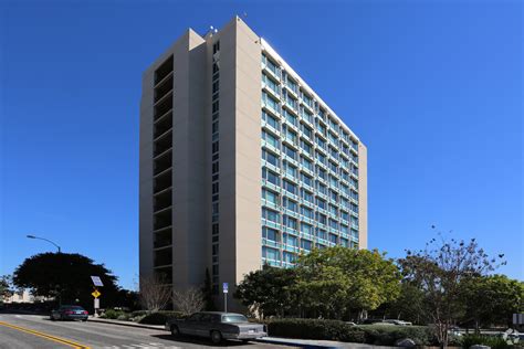 Sorrento Tower San Diego Ca 92110 Apartments Com