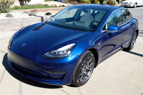 5 Tesla Blue Model 3 Tips