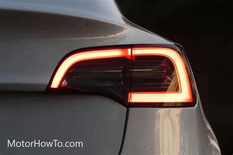 5 Tesla Brake Light Tips