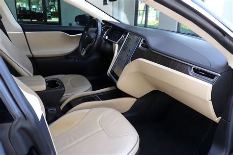 Tesla Model S P85 Front Seats Tesla Model S P85 Front Seats