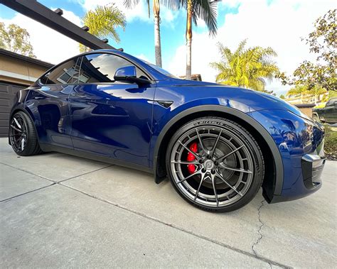 Tesla Model Y Wheel Options